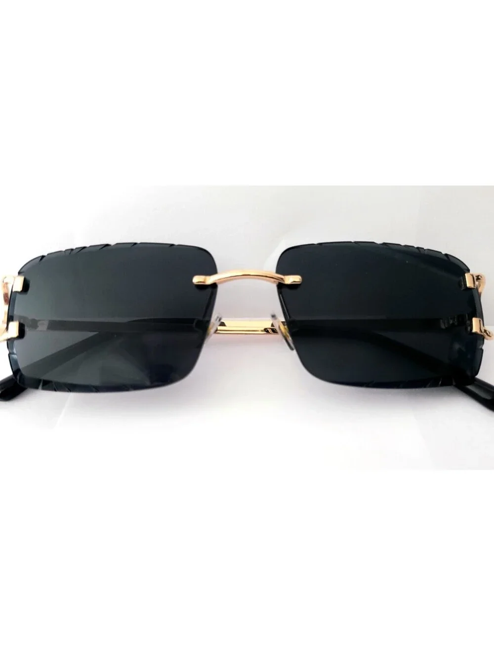 Piccadilly Gld Blk Gradient C Diamond Cut Designer Sunglass